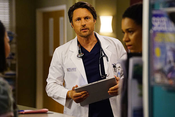 Martin Henderson 7
